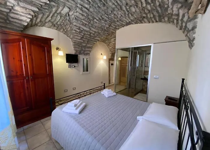 La Vecchia Torre 博萨