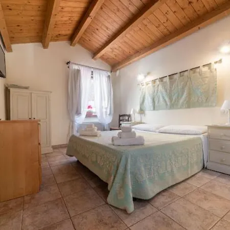 La Vecchia Torre Pensjonat 3*